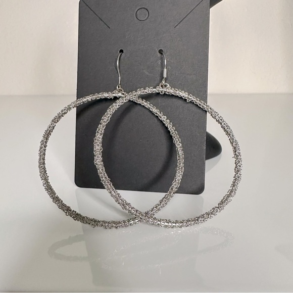 Silver dangle hoops - Picture 1 of 3